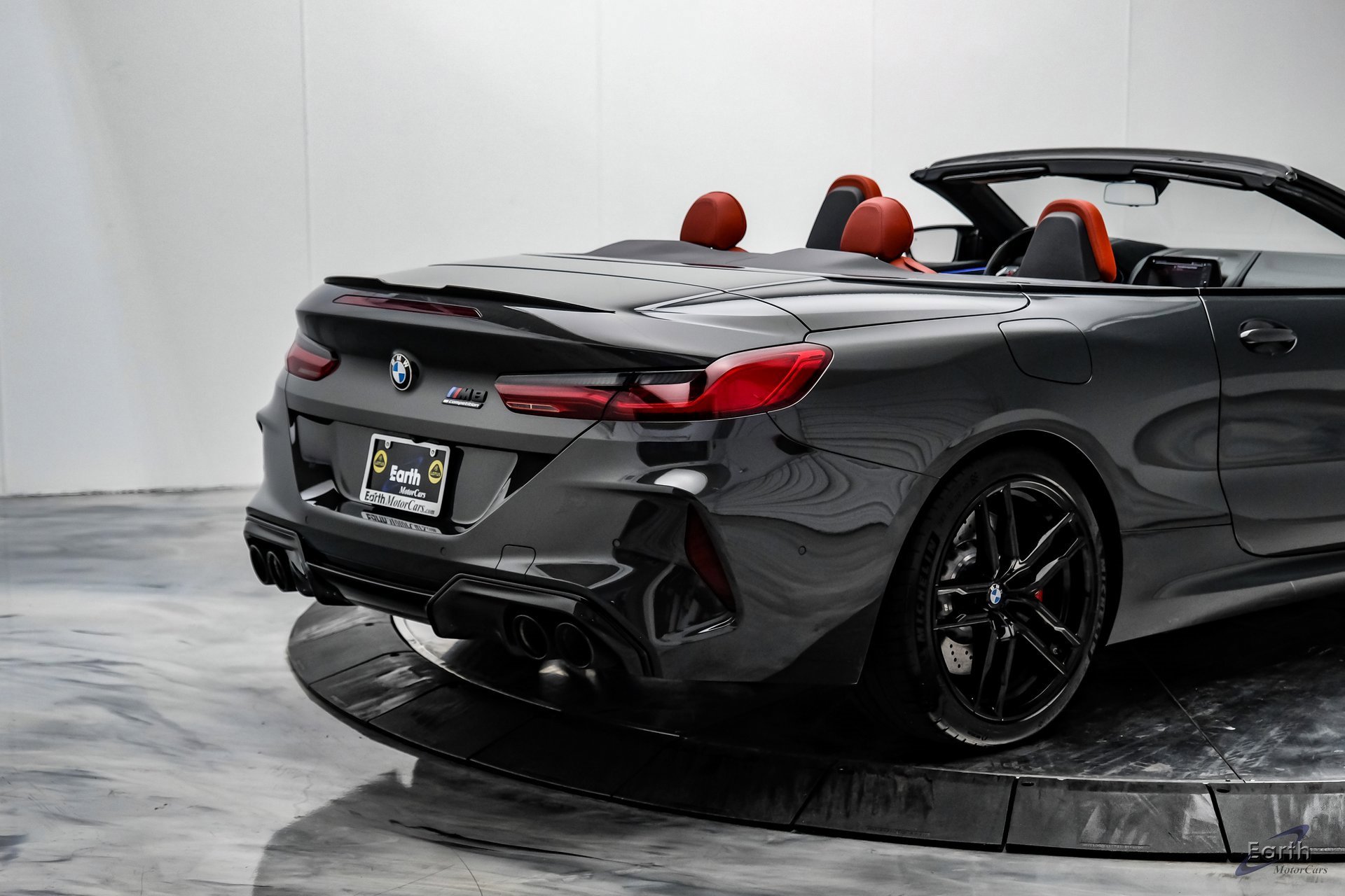 Used 2022 BMW M8 Competition w/ M Carbon Exterior Package image 19