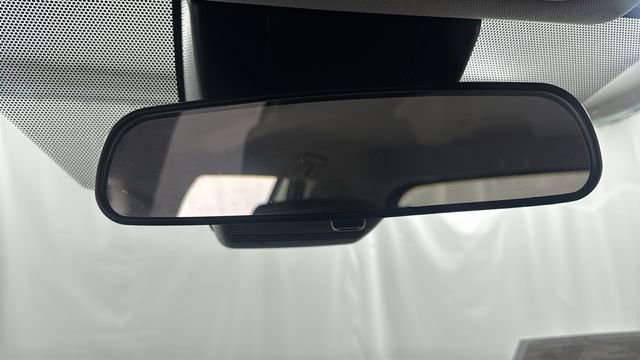 Used 2024 Toyota RAV4 LE image 32