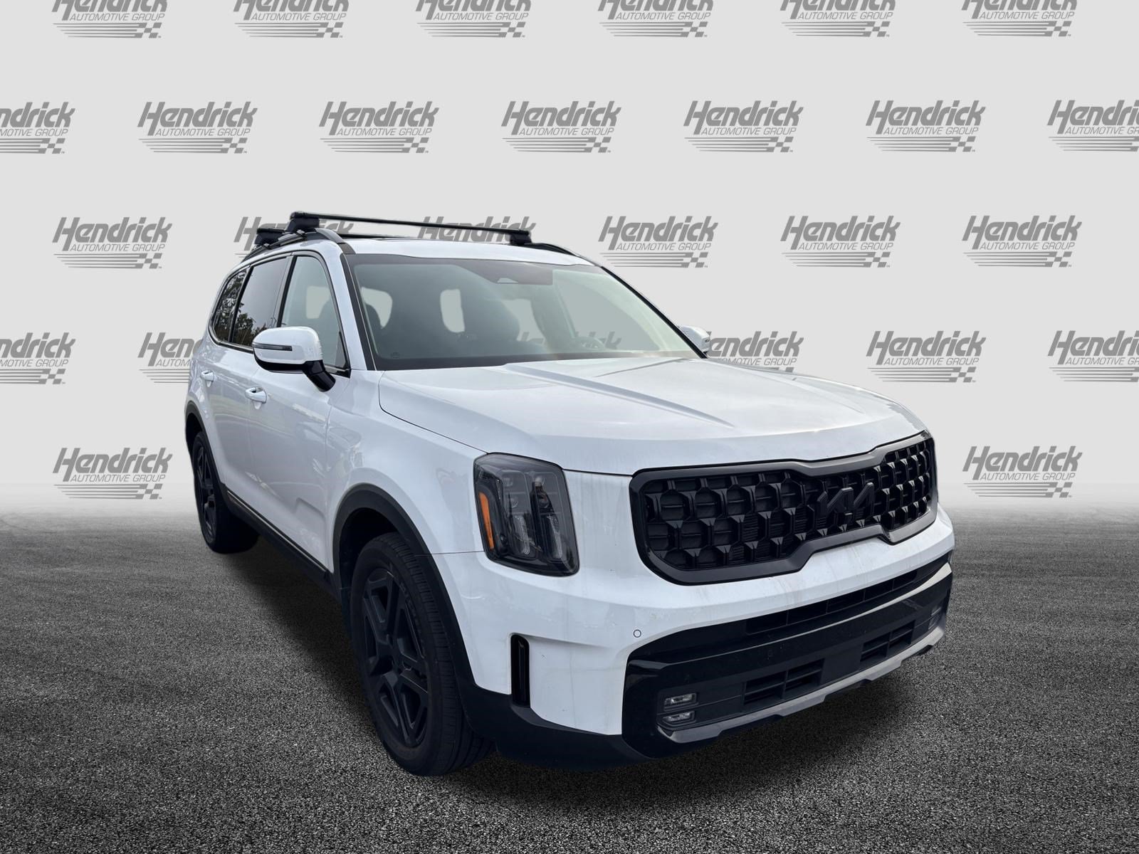 Used 2025 Kia Telluride SX Prestige X-Line AWD/4WD image 2