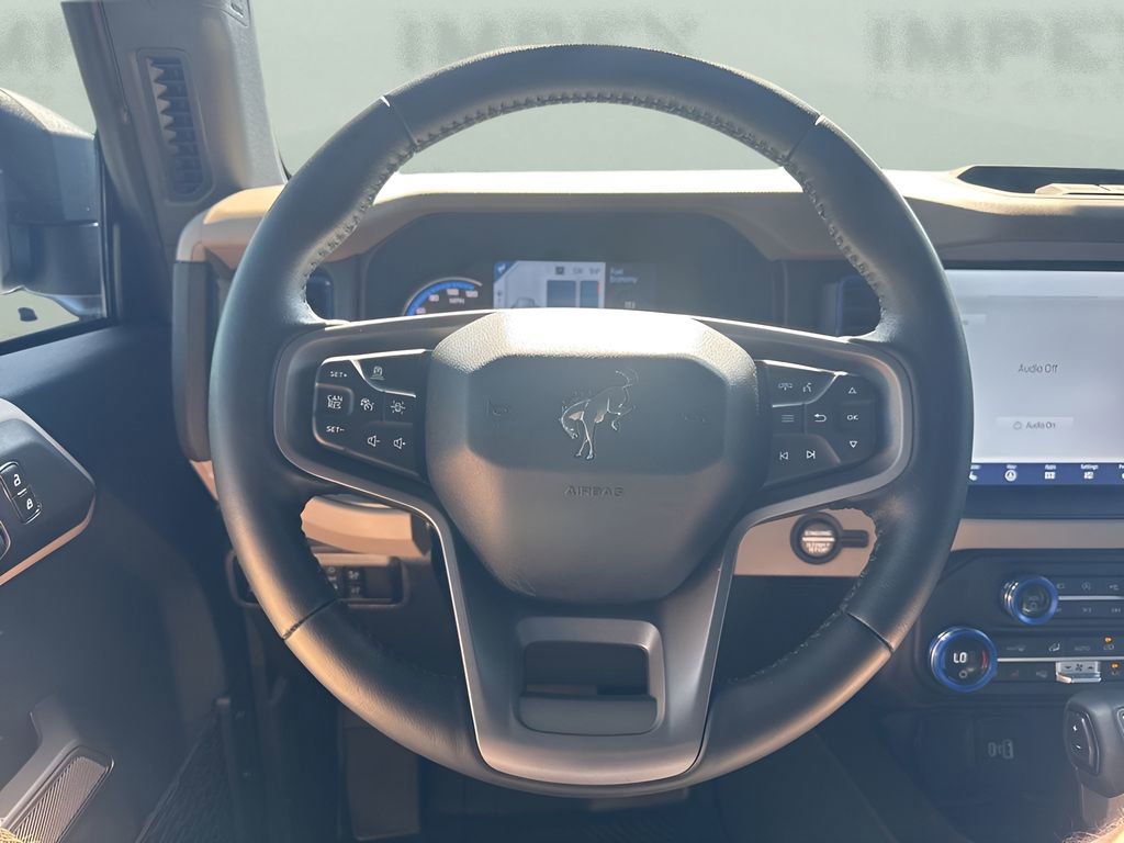Used 2023 Ford Bronco Wildtrak AWD/4WD image 14