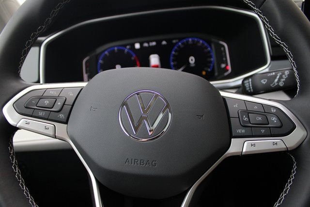 New 2025 Volkswagen Taos SEL AWD/4WD image 14