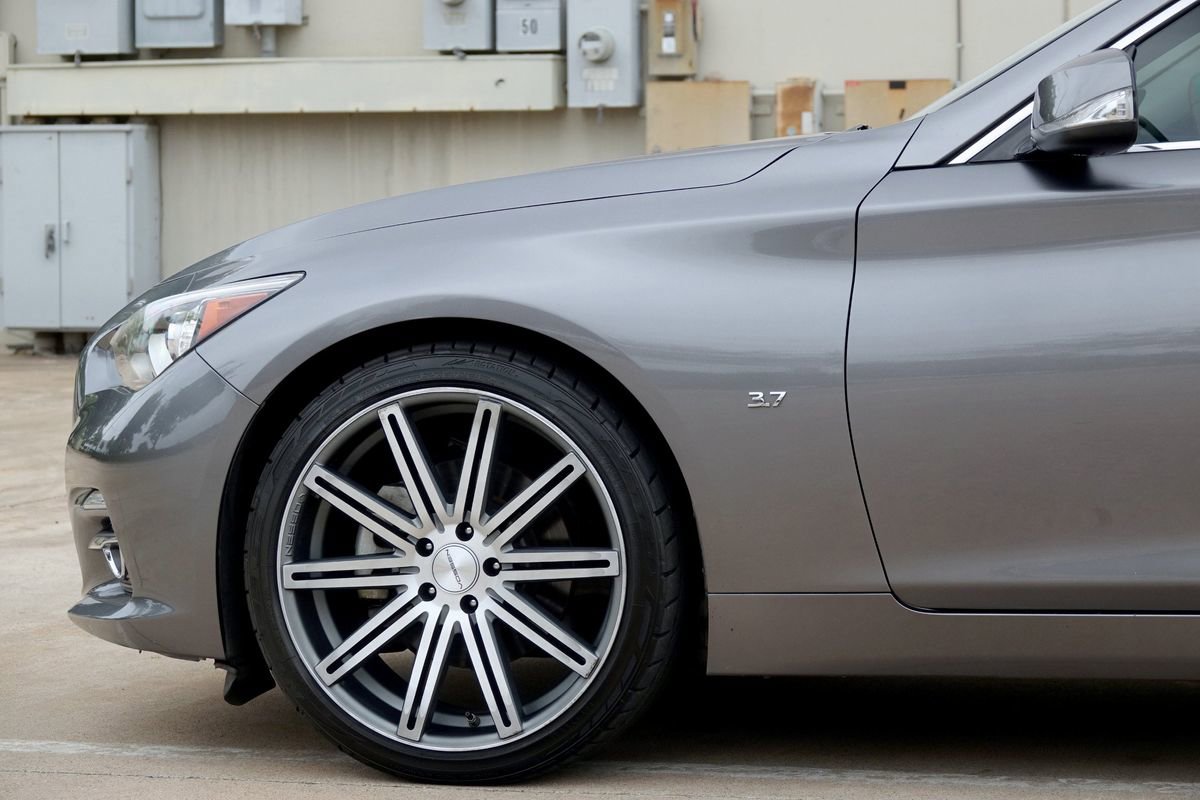 Used 2014 INFINITI Q50 Premium w/ Navigation Package image 24