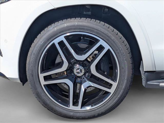 Used 2018 Mercedes-Benz GLS 550 4MATIC image 29