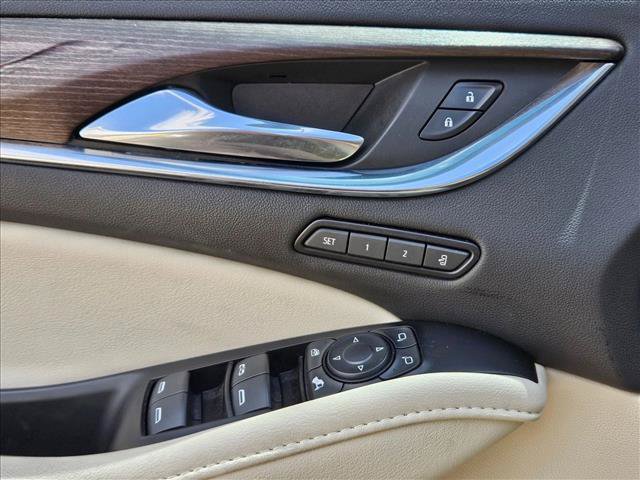 Used 2023 Buick Enclave Avenir w/ Avenir Technology Package FWD image 27
