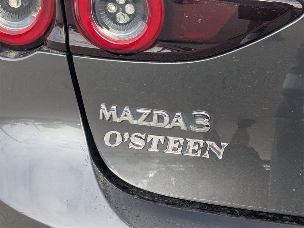 Used 2020 MAZDA MAZDA3 Hatchback image 13