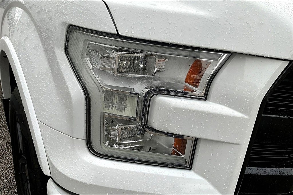 Used 2017 Ford F150 Lariat w/ Equipment Group 502A Luxury image 28