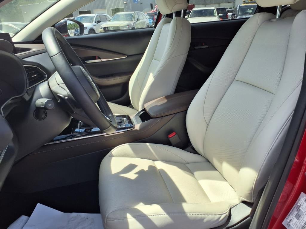 Certified 2025 MAZDA CX-30 2.5 Turbo w/ Premium Plus Pkg image 13
