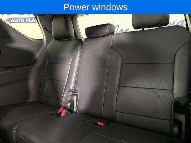 New 2026 Chevrolet Traverse RS image 15