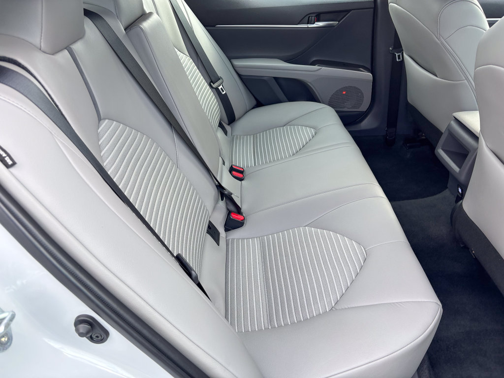 Used 2024 Toyota Camry SE FWD image 35