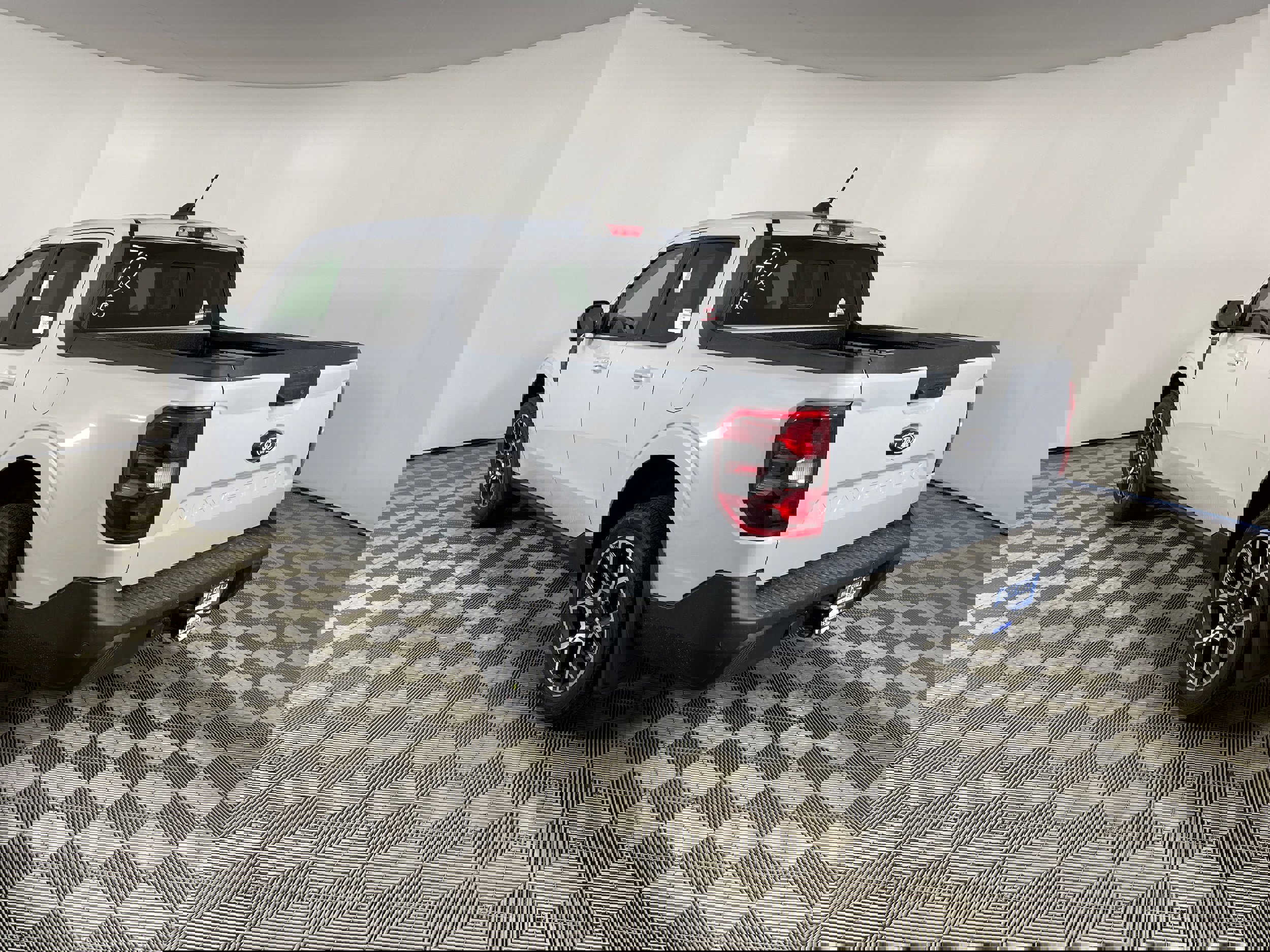 New 2026 Ford Maverick Lariat image 12