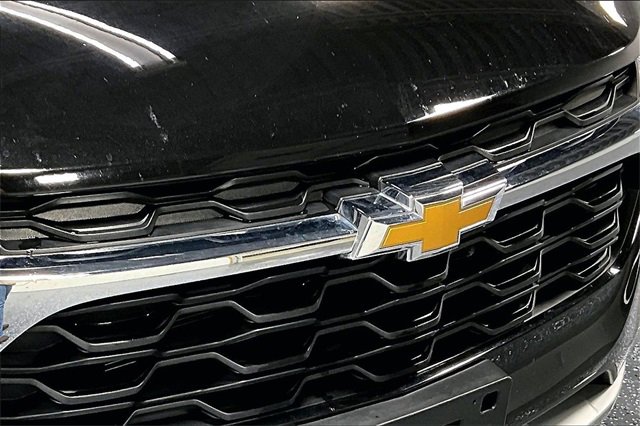 Used 2025 Chevrolet Trax LT w/ LT Convenience Package image 29