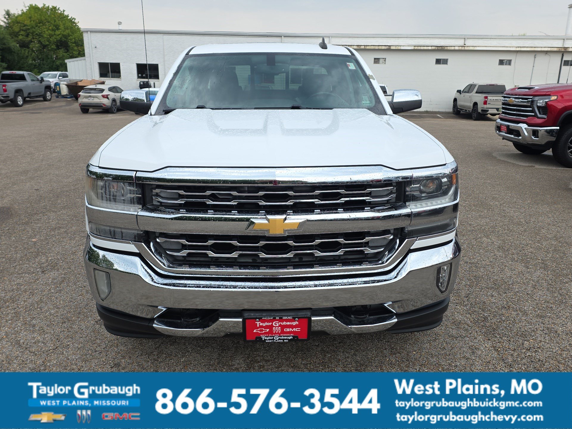 Used 2016 Chevrolet Silverado 1500 LTZ w/ Sport Package AWD/4WD image 3