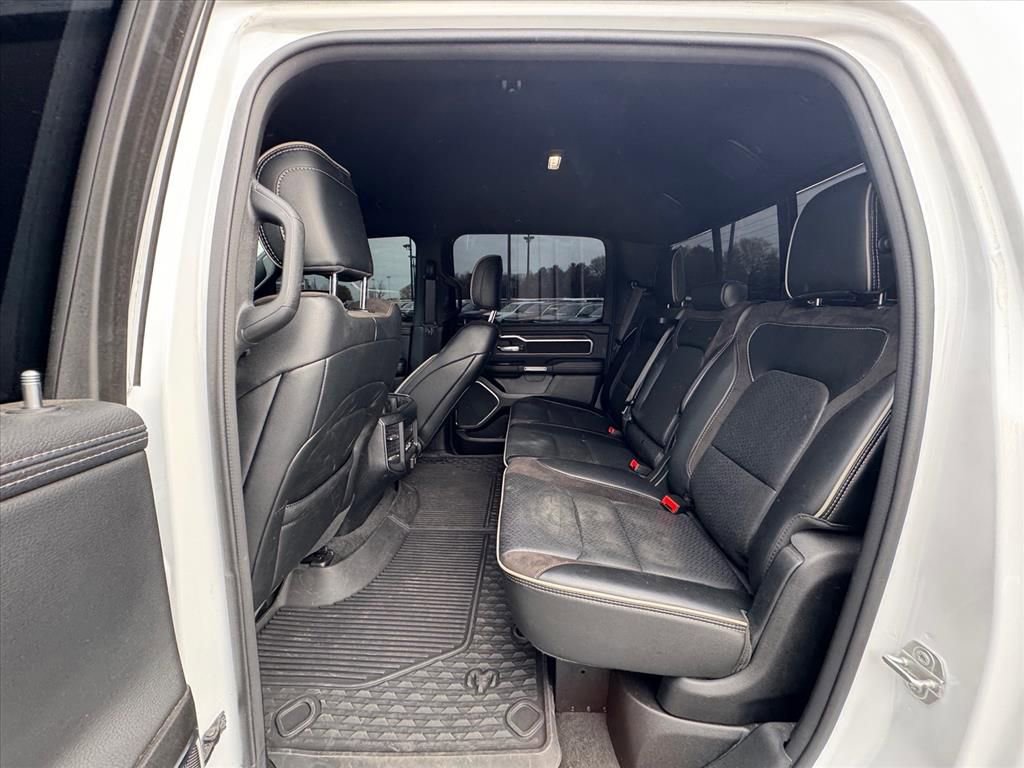 Used 2024 RAM 1500 Laramie image 10