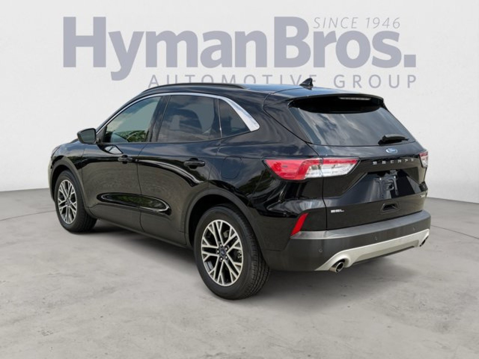 Used 2020 Ford Escape SEL FWD image 5