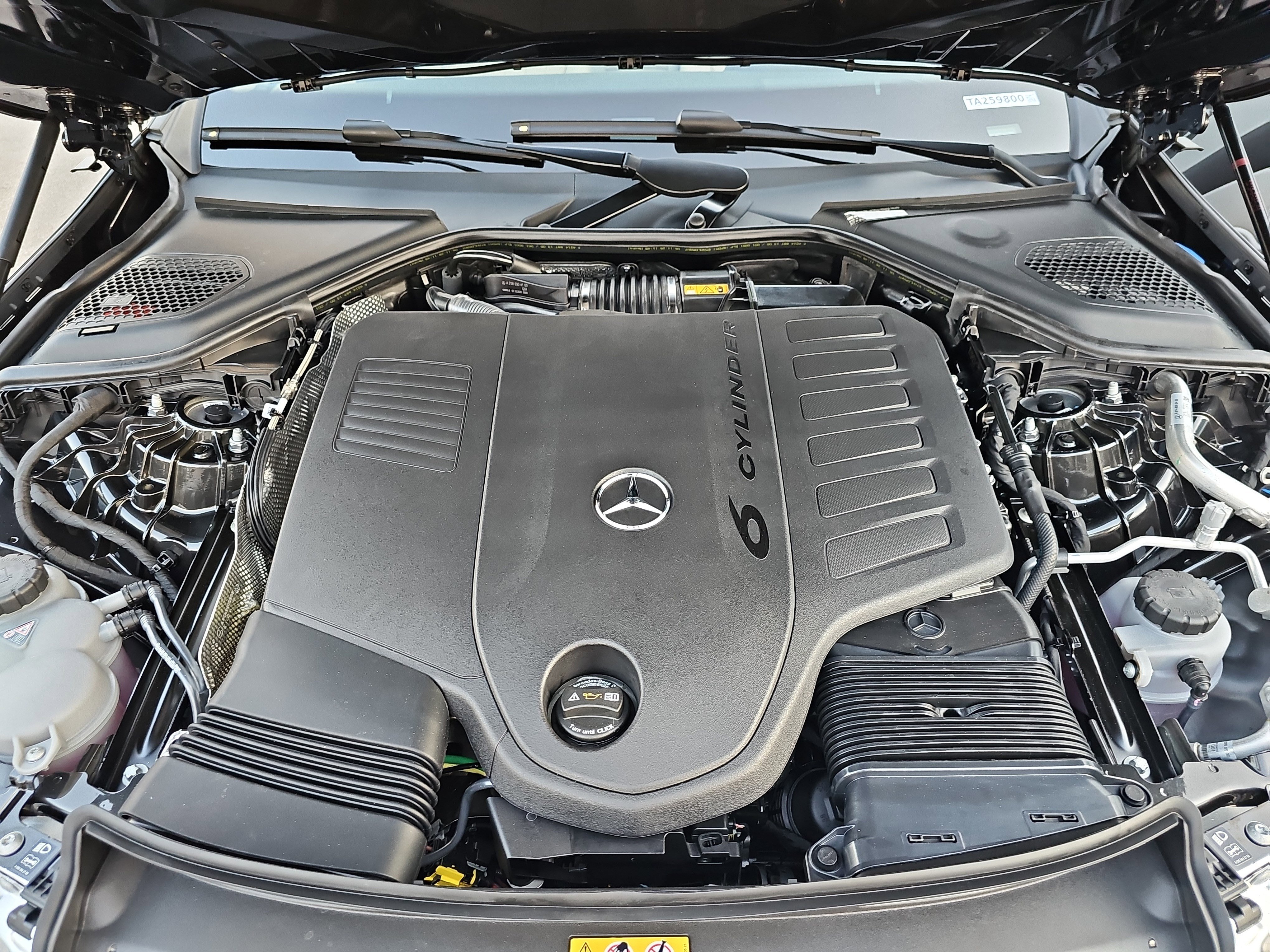 New 2026 Mercedes-Benz E 450 4MATIC Sedan image 32