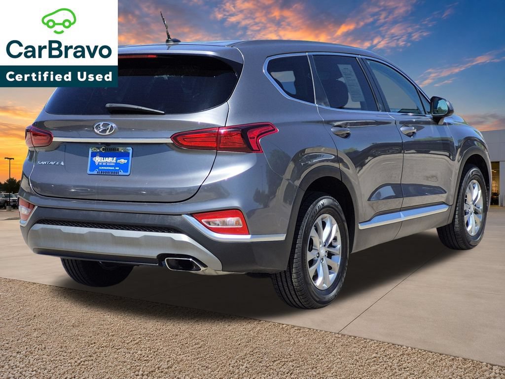Used 2019 Hyundai Santa Fe SE FWD image 4