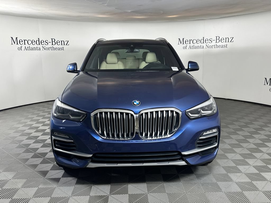 Used 2019 BMW X5 xDrive40i w/ Premium Package 2 AWD/4WD image 2