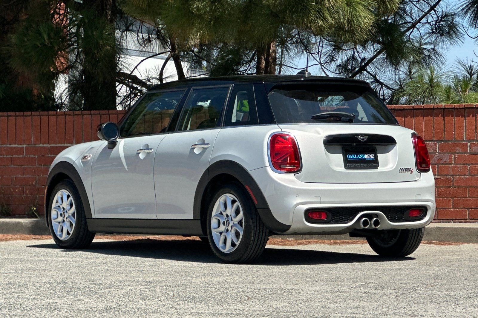 Used 2021 MINI Cooper S w/ 6.5" Touchscreen Package FWD image 6