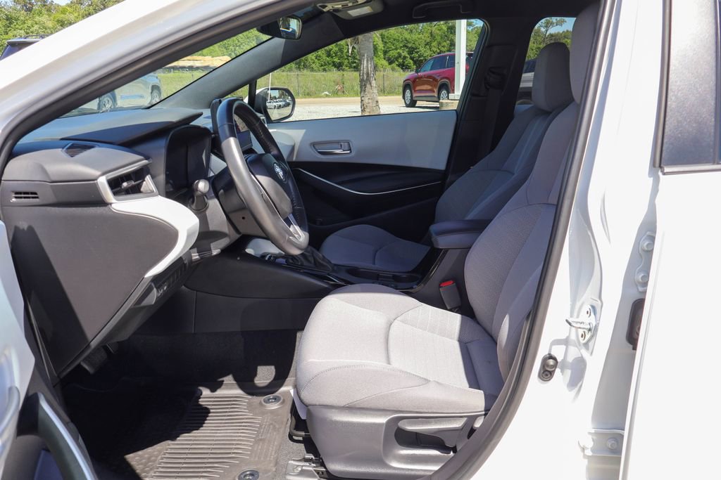Used 2024 Toyota Corolla SE FWD image 8