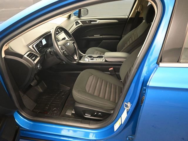 Used 2019 Ford Fusion SE image 9