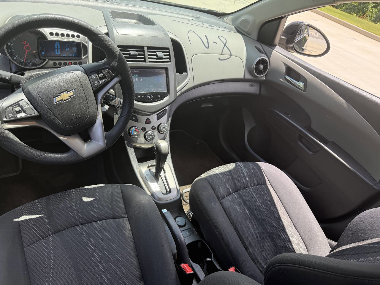 Used 2016 Chevrolet Sonic LT w/ Wheels and Fog Lamp Package FWD image 18