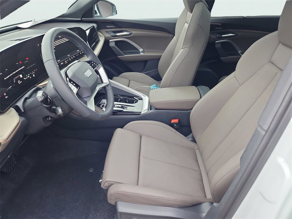 New 2025 Audi Q5 Premium Plus image 23