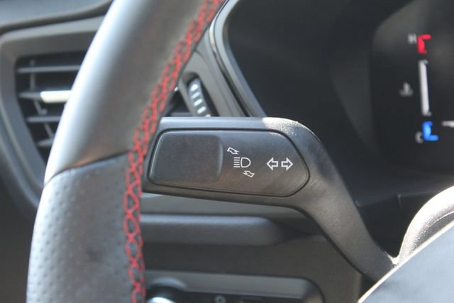 Used 2025 Ford Escape ST-Line w/ Tech Pack #1 AWD/4WD image 18