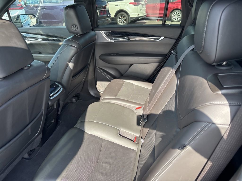 Certified 2023 Cadillac XT6 Premium Luxury image 19
