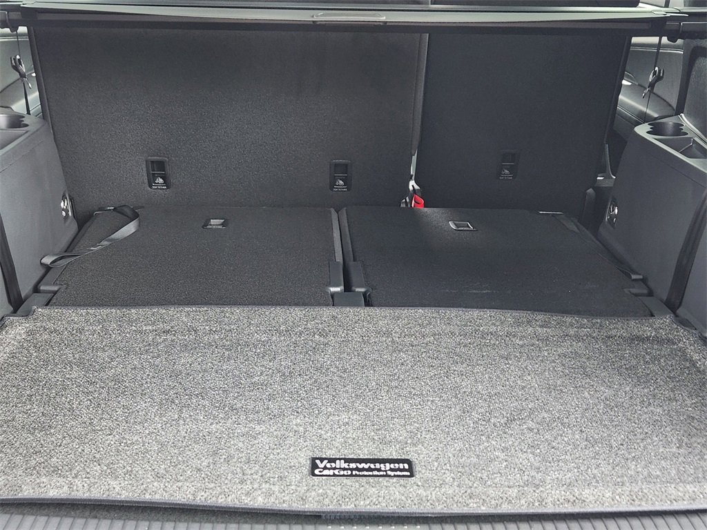 New 2026 Volkswagen Atlas SEL Premium R-Line image 23