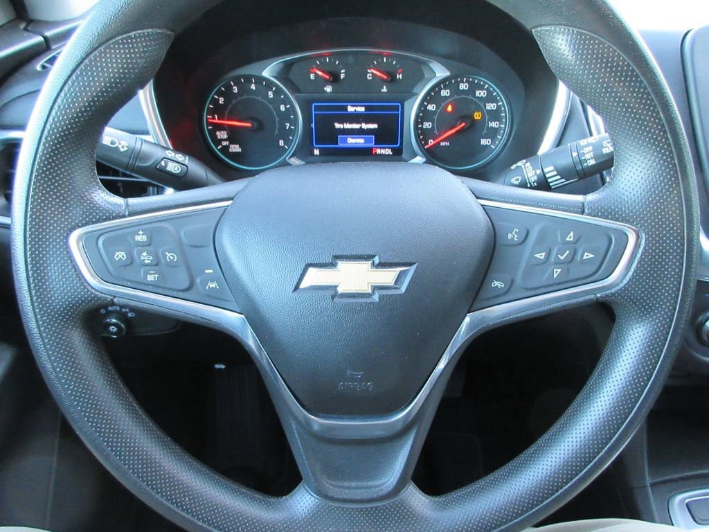 Used 2020 Chevrolet Equinox LT w/ LPO, Floor Liner Package image 22
