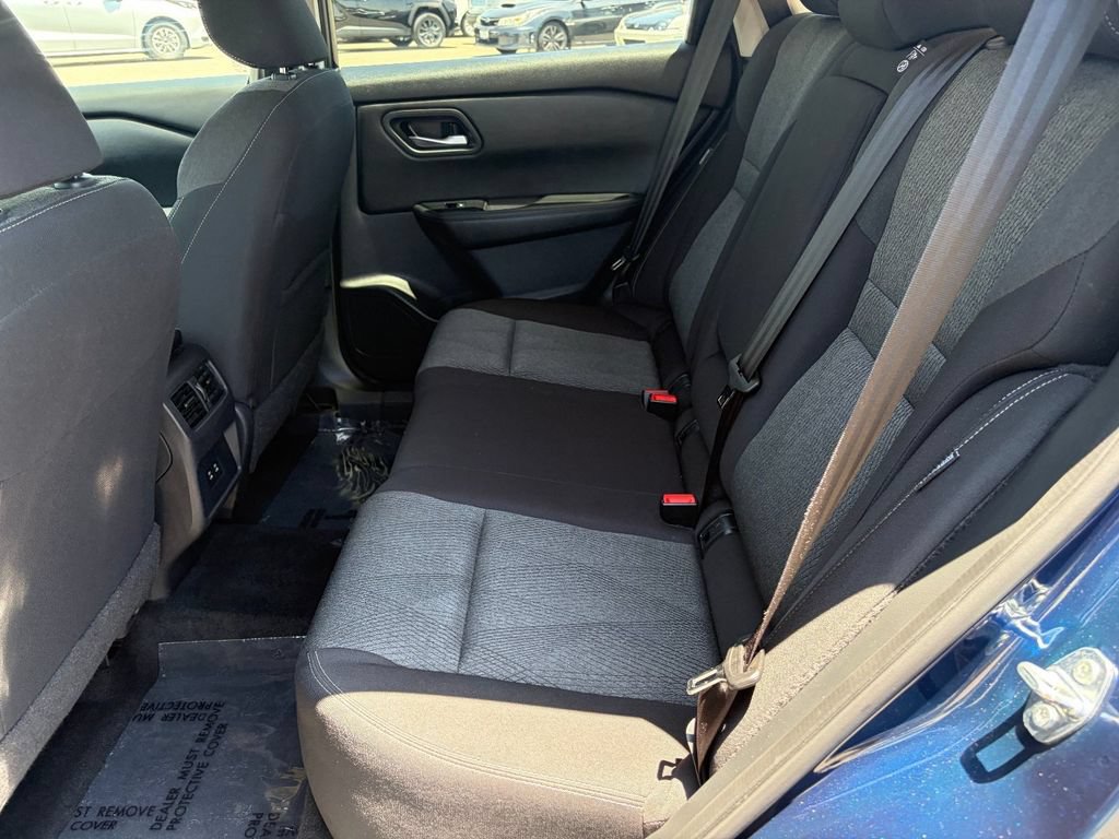 Used 2025 Nissan Rogue SV AWD/4WD image 20