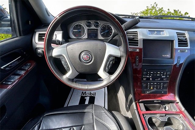 Used 2013 Cadillac Escalade EXT Premium image 5