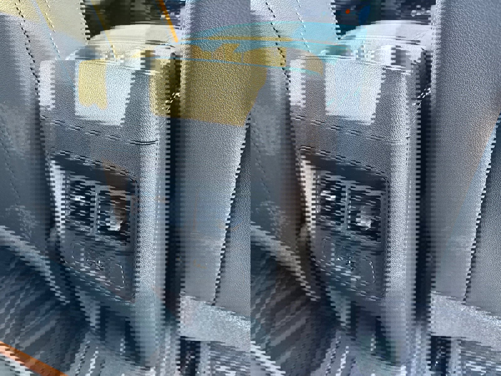 New 2026 GMC Canyon AT4 image 18