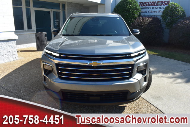 New 2027 Chevrolet Traverse LT FWD image 4