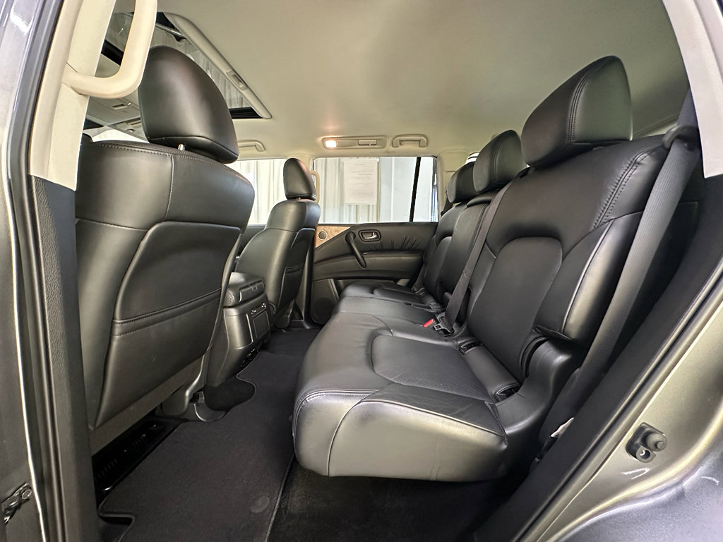 Used 2024 Nissan Armada SL image 17