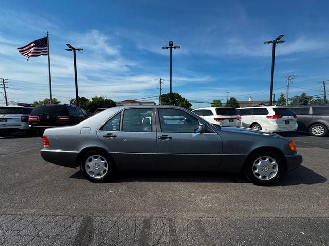 Used 1992 Mercedes-Benz 300 SE image 5