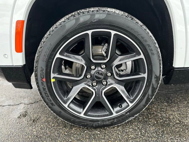 New 2025 Jeep Wagoneer L Series III w/ Quick Order Package 25C Super image 13