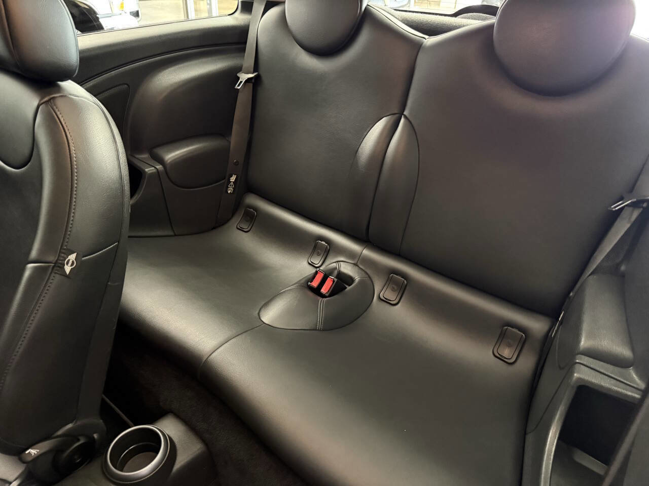 Used 2006 MINI Cooper Hardtop image 22