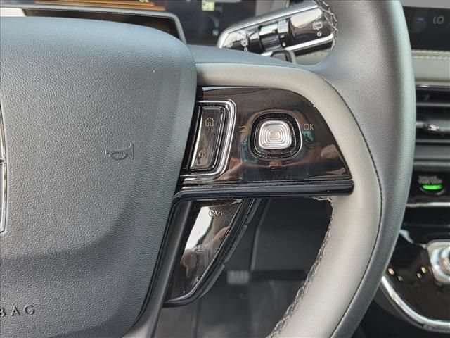New 2024 Lincoln Corsair FWD w/ Equipment Group 102A image 14