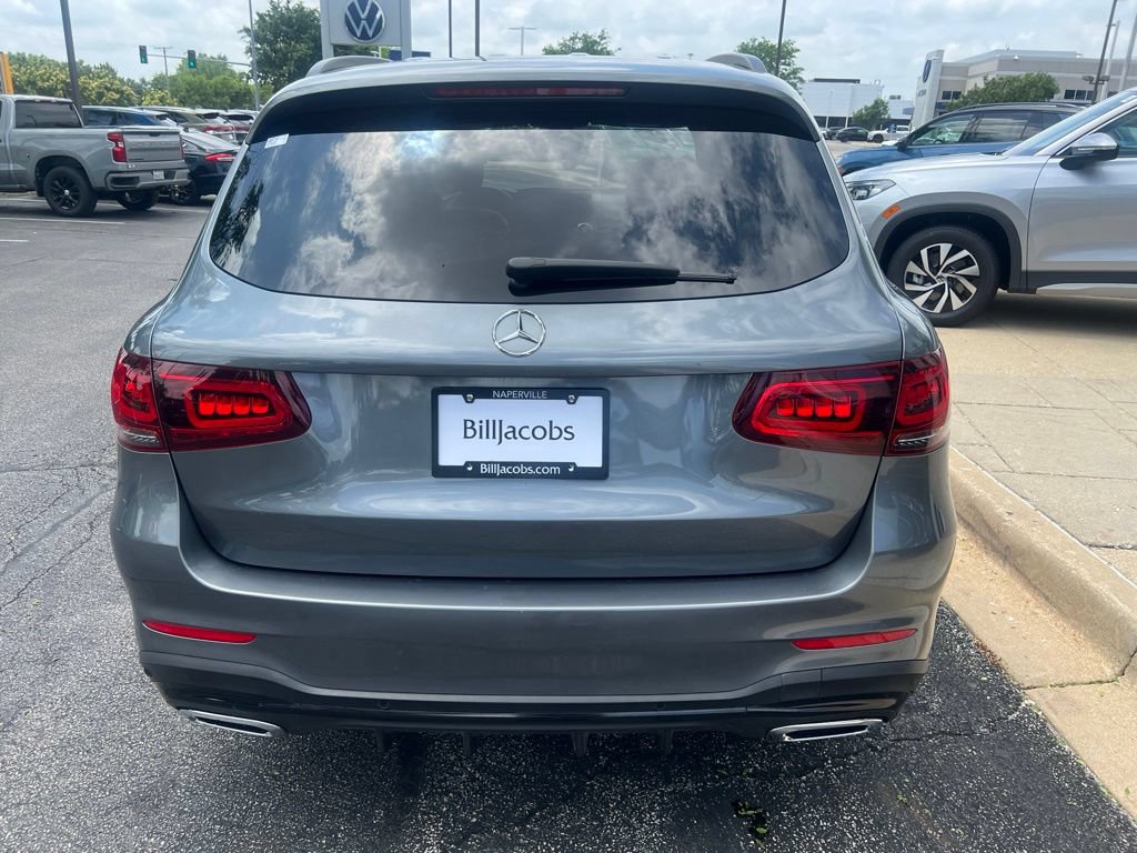 Used 2021 Mercedes-Benz GLC 300 w/ AMG Line image 5