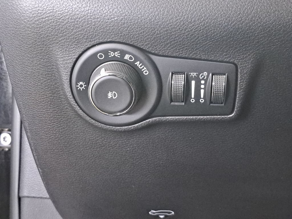Certified 2023 Jeep Compass Limited w/ Elite Group AWD/4WD image 28