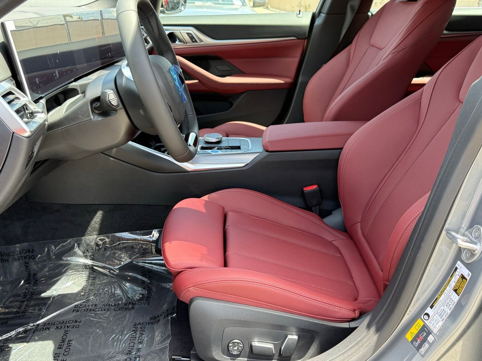 New 2026 BMW i4 eDrive40 w/ Parking Assistance Package RWD image 21
