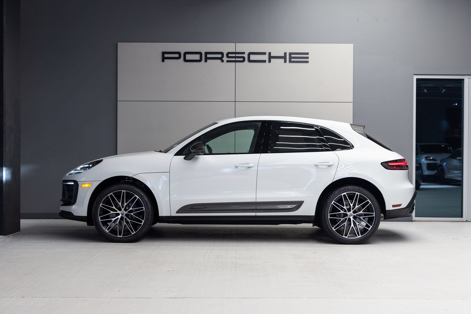 New 2026 Porsche Macan Turbo AWD/4WD image 2