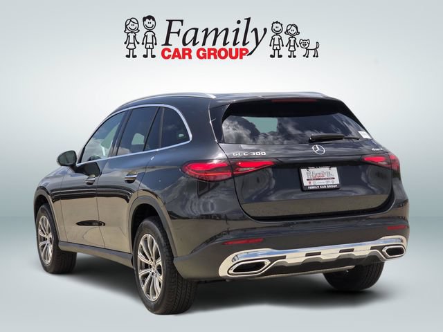 Used 2026 Mercedes-Benz GLC 300 4MATIC image 3