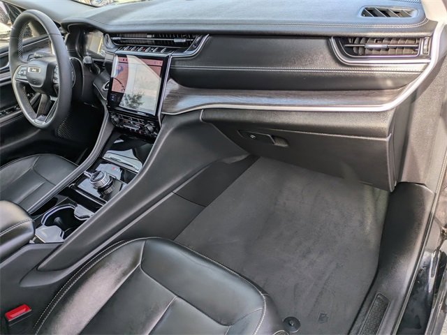 Certified 2023 Jeep Grand Cherokee L Limited w/ Trailer Tow Group (B) image 30