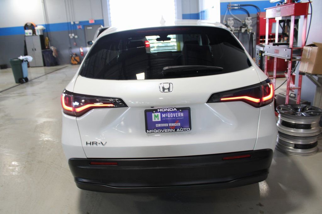 Used 2023 Honda HR-V LX image 35