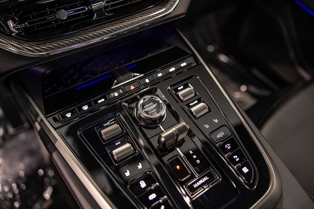 New 2026 Aston Martin DBX S image 29