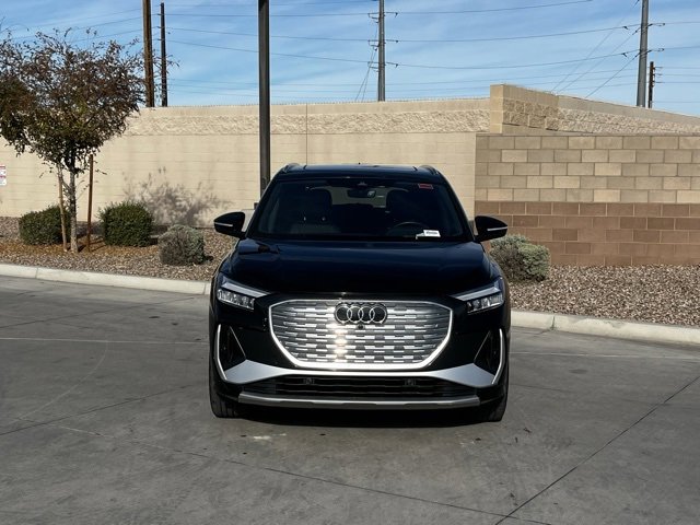 Used 2023 Audi Q4 e-tron Premium Plus image 5