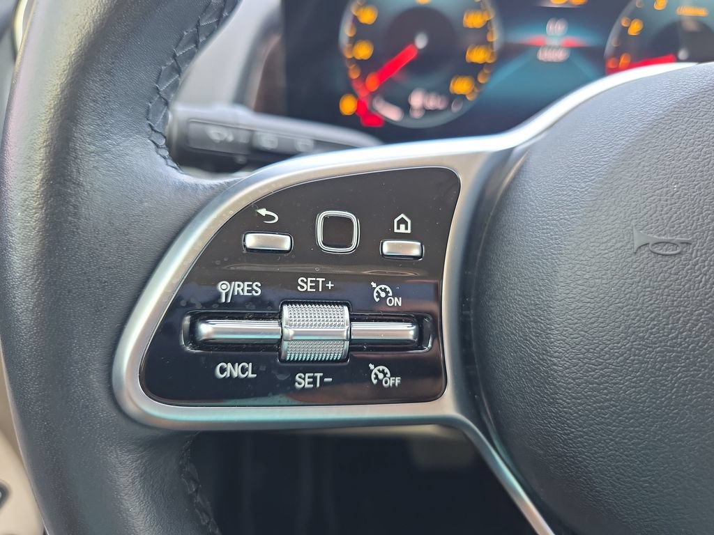 Certified 2022 Mercedes-Benz GLB 250 image 21