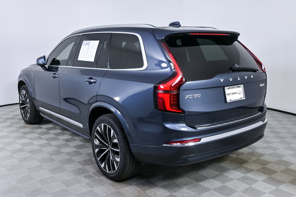 Certified 2026 Volvo XC90 B6 Plus w/ Protection Package Premier image 4